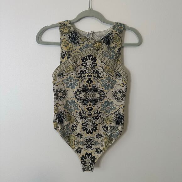 Free People Intimately cream, yellow & navy paisley open back bodysuit S - Picture 2 of 11